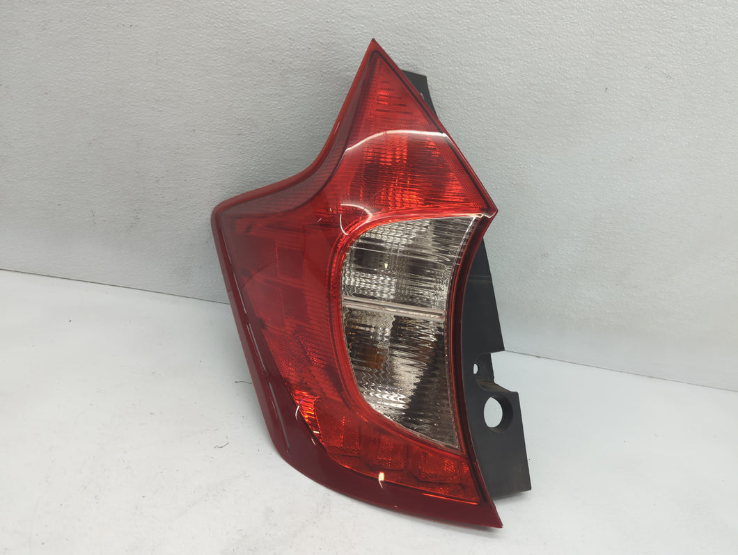 2014-2019 Nissan Versa Tail Light Assembly Driver Left OEM P/N:265553WC0A Fits Fits 2014 2015 2016 2017 2018 2019 OEM Used Auto Parts