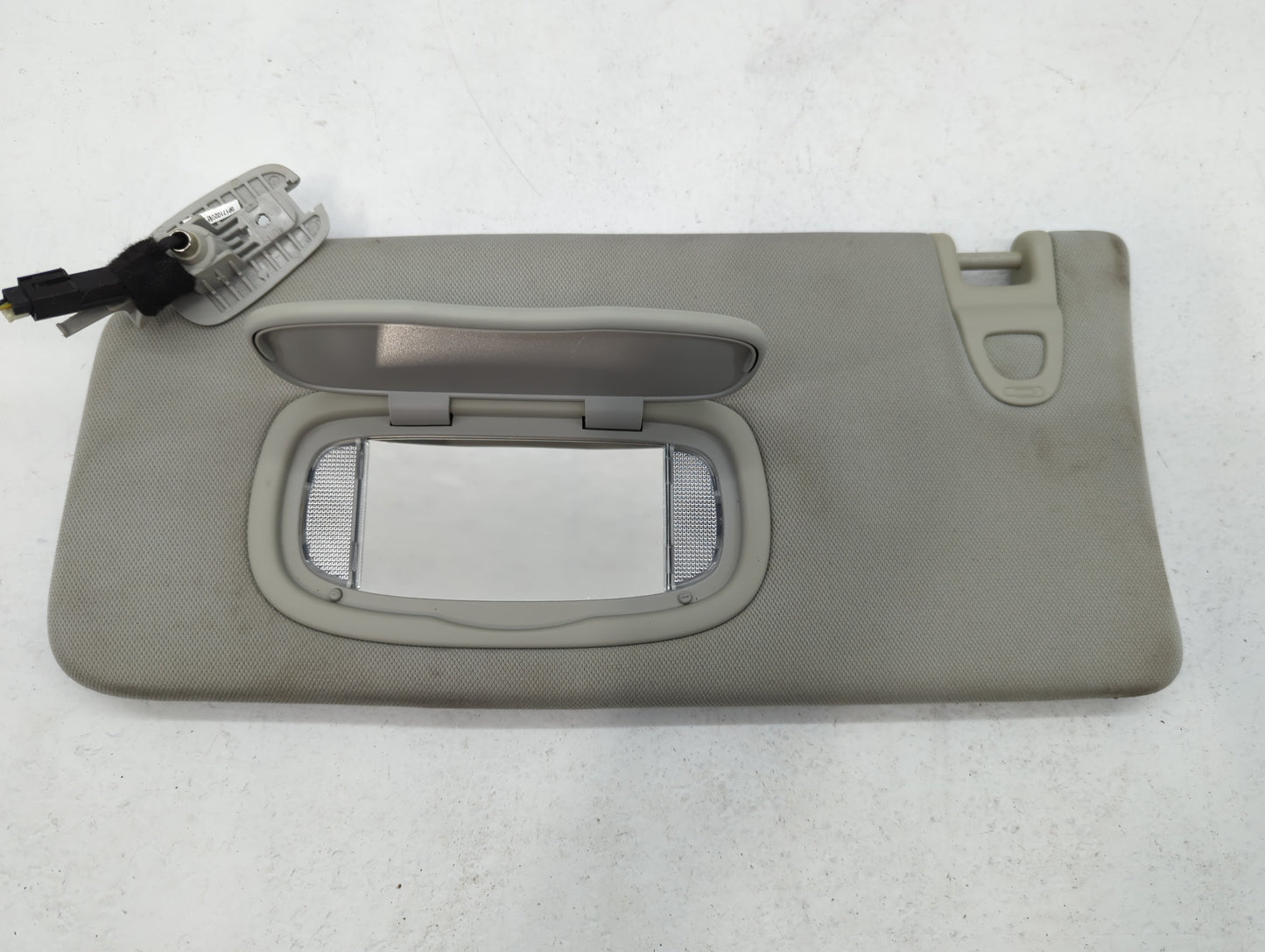 2018 Jeep Compass Sun Visor Shade Replacement Driver Left Mirror Fits OEM Used Auto Parts - Oemusedautoparts1.com