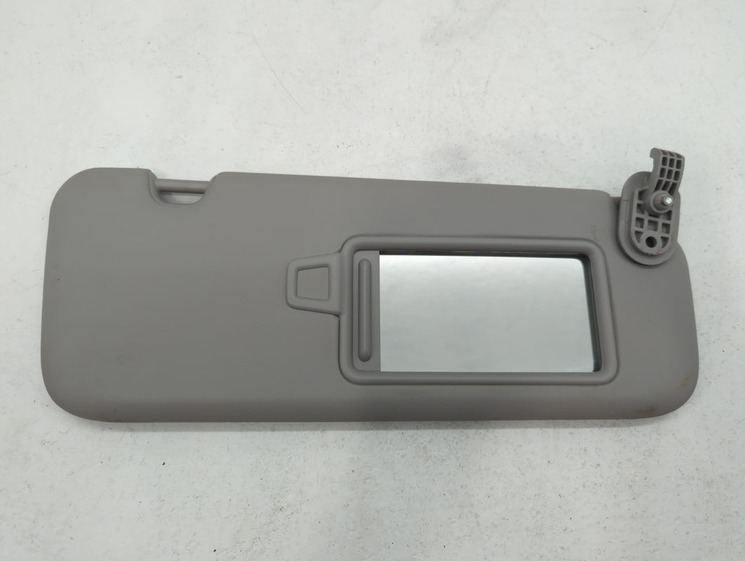 2017-2020 Hyundai Elantra Sun Visor Shade Replacement Passenger Right Mirror Fits Fits 2017 2018 2019 2020 OEM Used Auto Parts