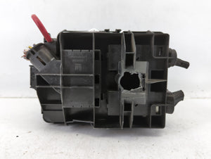 2012-2013 Chevrolet Sonic Fusebox Fuse Box Panel Relay Module P/N:95092983 T300 Fits Fits 2012 2013 OEM Used Auto Parts