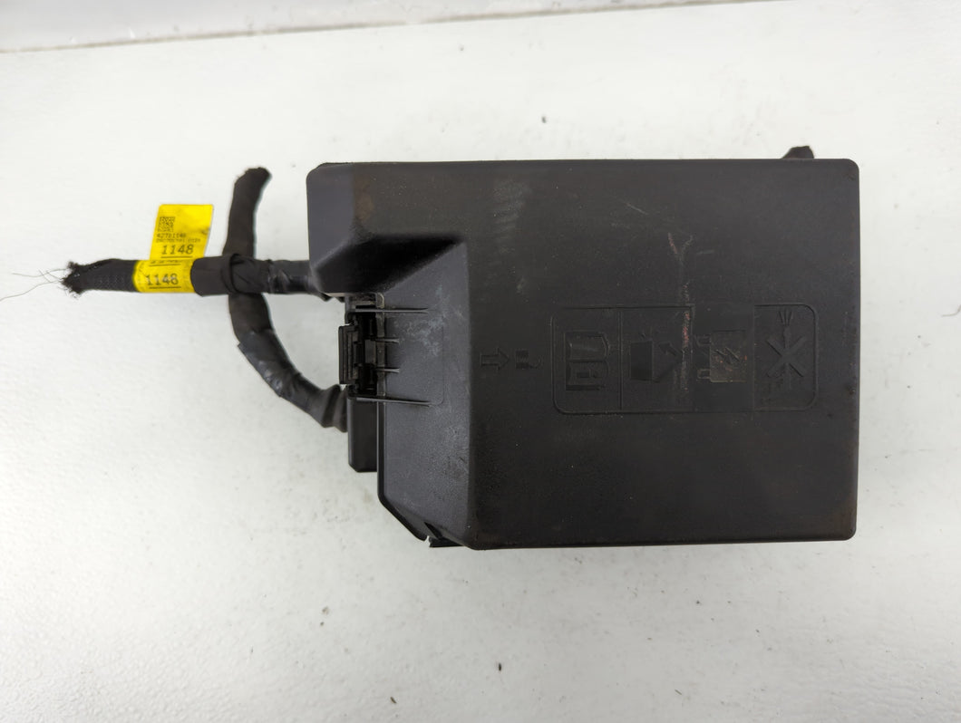 2013-2015 Chevrolet Trax Fusebox Fuse Box Panel Relay Module P/N:0000670 30959L Fits Fits 2013 2014 2015 OEM Used Auto Parts