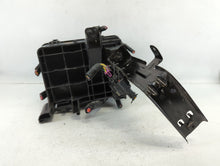 2016-2017 Gmc Terrain Fusebox Fuse Box Panel Relay Module P/N:84080470_01 Fits Fits 2016 2017 OEM Used Auto Parts