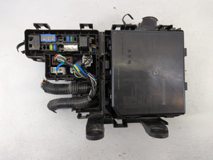 2017-2020 Nissan Rogue Fusebox Fuse Box Panel Relay Module P/N:284B7 5NA0B Fits Fits 2017 2018 2019 2020 OEM Used Auto Parts