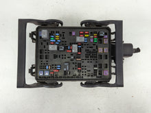 2016-2018 Chevrolet Silverado 1500 Fusebox Fuse Box Panel Relay Module P/N:84075776-02 Fits Fits 2016 2017 2018 OEM Used Auto Parts