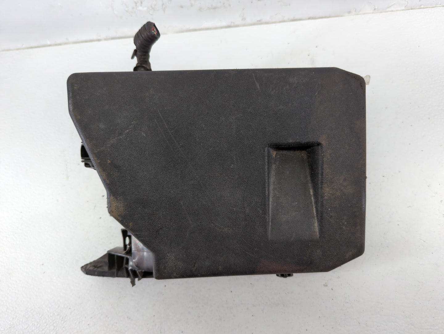2009-2013 Toyota Corolla Fusebox Fuse Box Panel Relay Module P/N:82662-02270 Fits Fits 2009 2010 2011 2012 2013 2014 OEM Used Auto Parts - Oemusedautoparts1.com