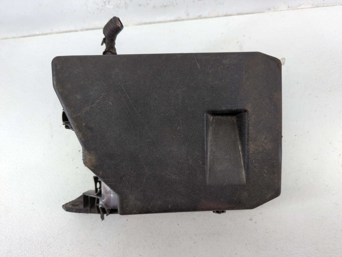 2009-2013 Toyota Corolla Fusebox Fuse Box Panel Relay Module P/N:82662-02270 Fits Fits 2009 2010 2011 2012 2013 2014 OEM Used Auto Parts - Oemusedautoparts1.com