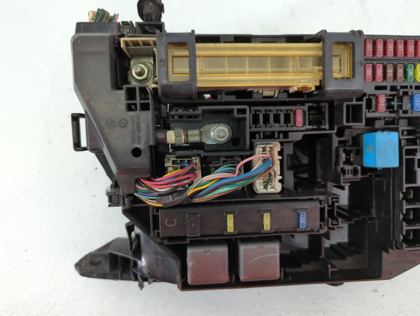 2009-2013 Toyota Corolla Fusebox Fuse Box Panel Relay Module P/N:82662-02270 Fits Fits 2009 2010 2011 2012 2013 2014 OEM Used Auto Parts - Oemusedautoparts1.com