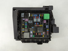 2020-2022 Chevrolet Traverse Fusebox Fuse Box Panel Relay Module P/N:7171-4521-30 Fits Fits 2019 2020 2021 2022 OEM Used Auto Parts