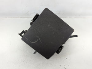 2017-2019 Hyundai Santa Fe Fusebox Fuse Box Panel Relay Module P/N:N91310-B8720 Fits Fits 2017 2018 2019 OEM Used Auto Parts