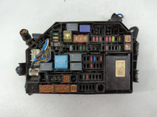 2018-2022 Toyota C-Hr Fusebox Fuse Box Panel Relay Module P/N:82641-47050-A Fits Fits 2018 2019 2020 2021 2022 OEM Used Auto Parts