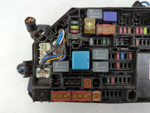 2018-2022 Toyota C-Hr Fusebox Fuse Box Panel Relay Module P/N:82641-47050-A Fits Fits 2018 2019 2020 2021 2022 OEM Used Auto Parts