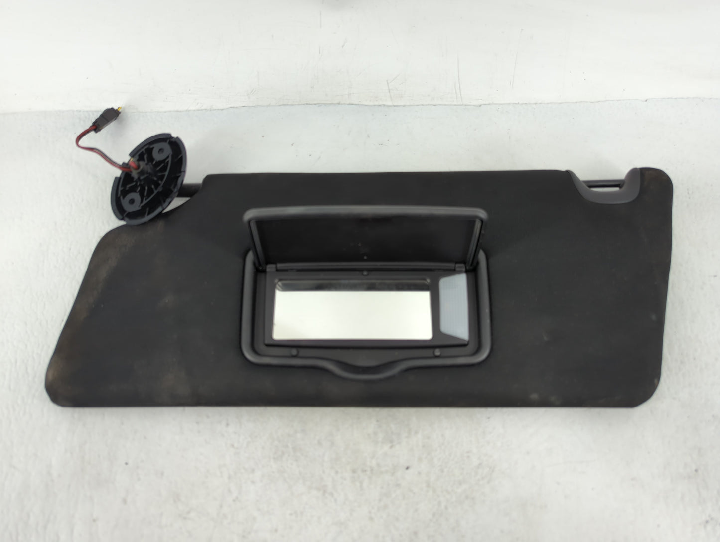 2016 Ford Explorer Sun Visor Shade Replacement Driver Left Mirror Fits OEM Used Auto Parts - Oemusedautoparts1.com