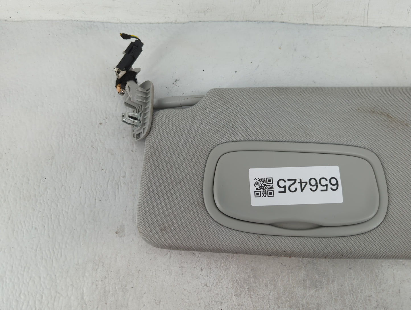 2020 Jeep Compass Sun Visor Shade Replacement Driver Left Mirror Fits OEM Used Auto Parts