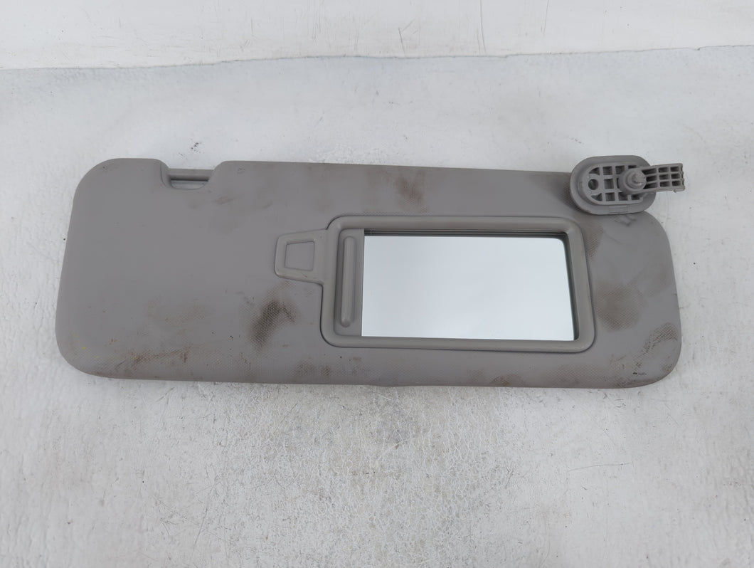 2017-2020 Hyundai Elantra Sun Visor Shade Replacement Passenger Right Mirror Fits Fits 2017 2018 2019 2020 OEM Used Auto Parts