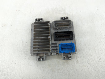 compare product 2008 Hummer H3 PCM Engine Control Computer ECU ECM PCU OEM P/N:12607096 12620192 Fits OEM Used Auto Parts