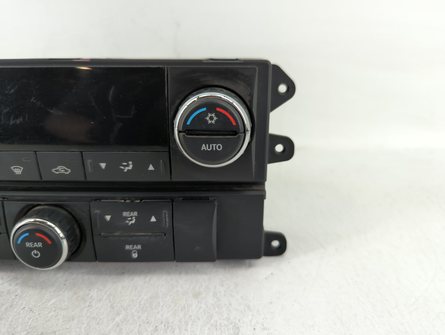 2009 Dodge Journey Climate Control Module Temperature AC/Heater Replacement P/N:P55111894AE Fits OEM Used Auto Parts - Oemusedautoparts1.com