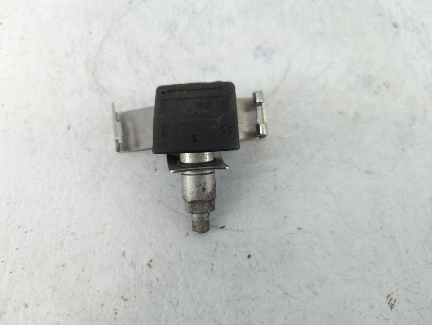 2004 Ford Expedition Tire Pressure Monitoring System Sensor Tpms - Oemusedautoparts1.com