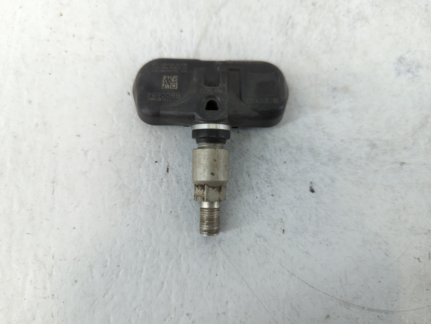 2013 Toyota Highlander Tire Pressure Monitoring System Sensor Tpms - Oemusedautoparts1.com