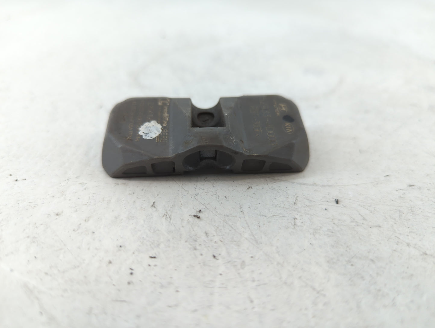 2008 Kia Sedona Tire Pressure Monitoring System Sensor Tpms - Oemusedautoparts1.com