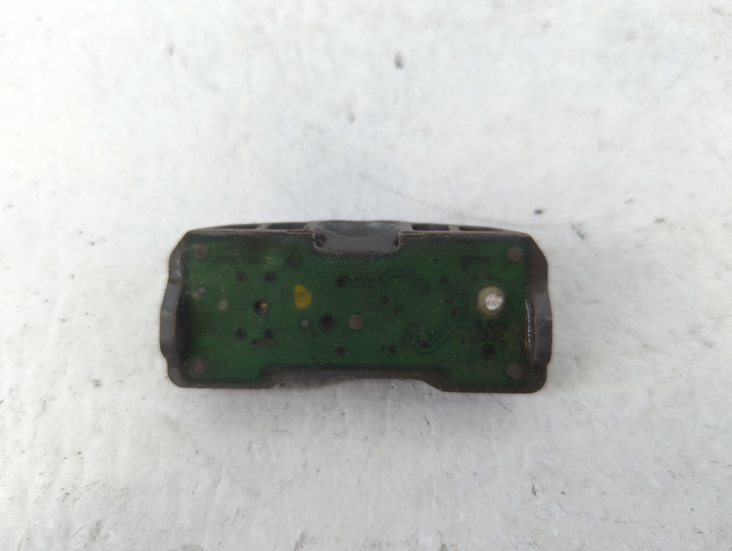 2008 Kia Sedona Tire Pressure Monitoring System Sensor Tpms - Oemusedautoparts1.com