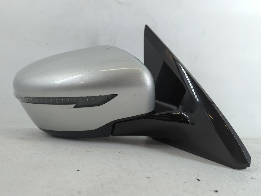 2017 Nissan Pathfinder Side Mirror Replacement Passenger Right View Door Mirror P/N:2155 6002 Fits OEM Used Auto Parts