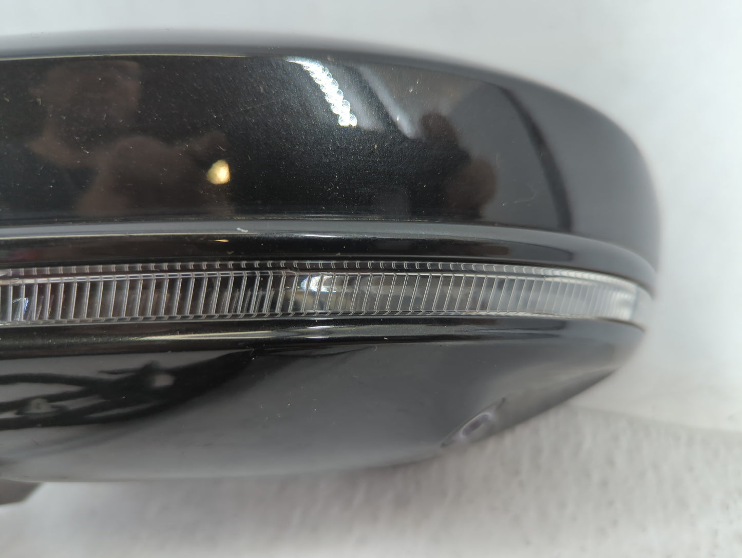 2011-2018 Audi A8 Side Mirror Replacement Driver Left View Door Mirror P/N:2833542 Fits OEM Used Auto Parts - Oemusedautoparts1.com