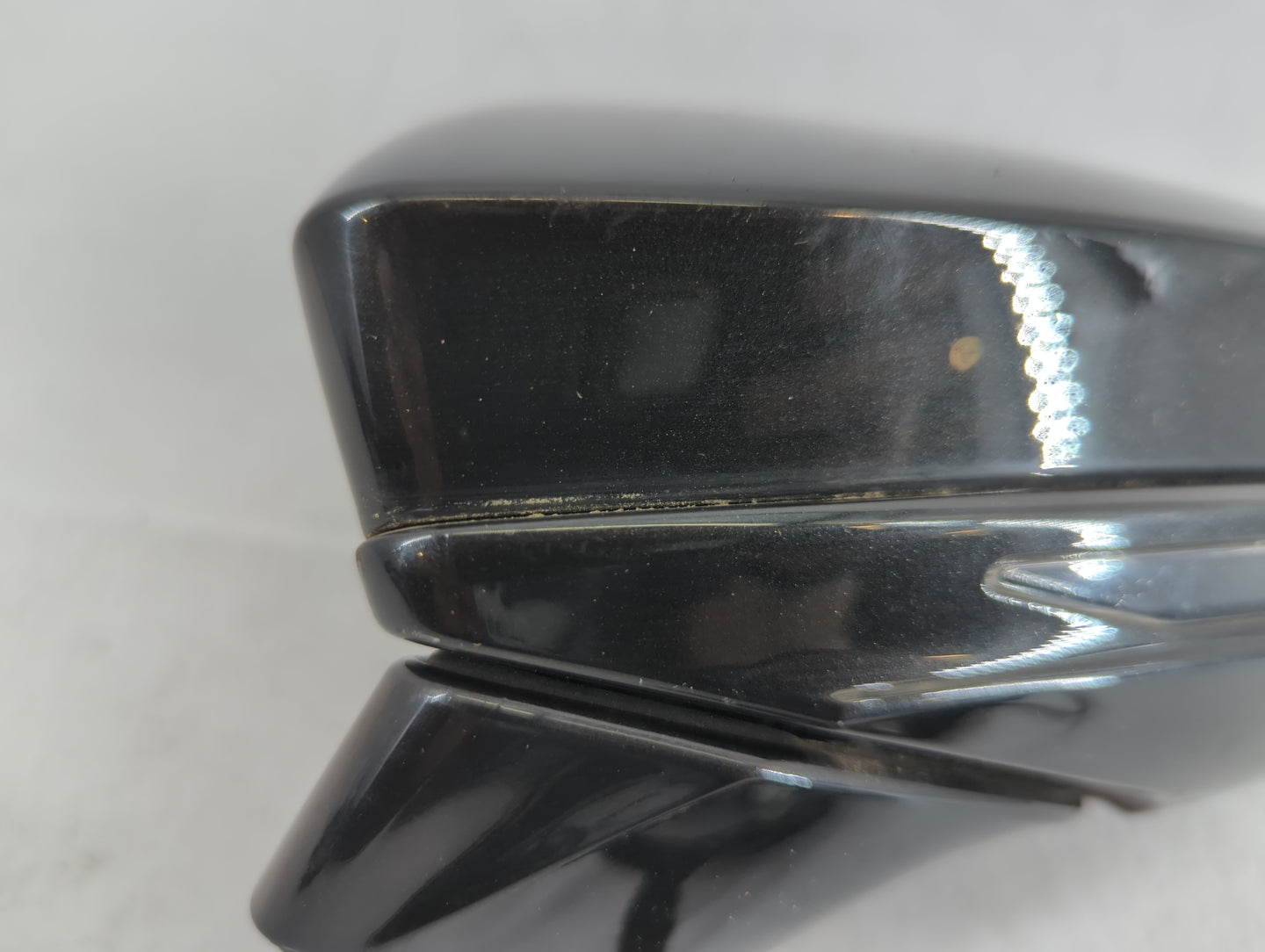 2011-2018 Audi A8 Side Mirror Replacement Driver Left View Door Mirror P/N:2833542 Fits OEM Used Auto Parts - Oemusedautoparts1.com