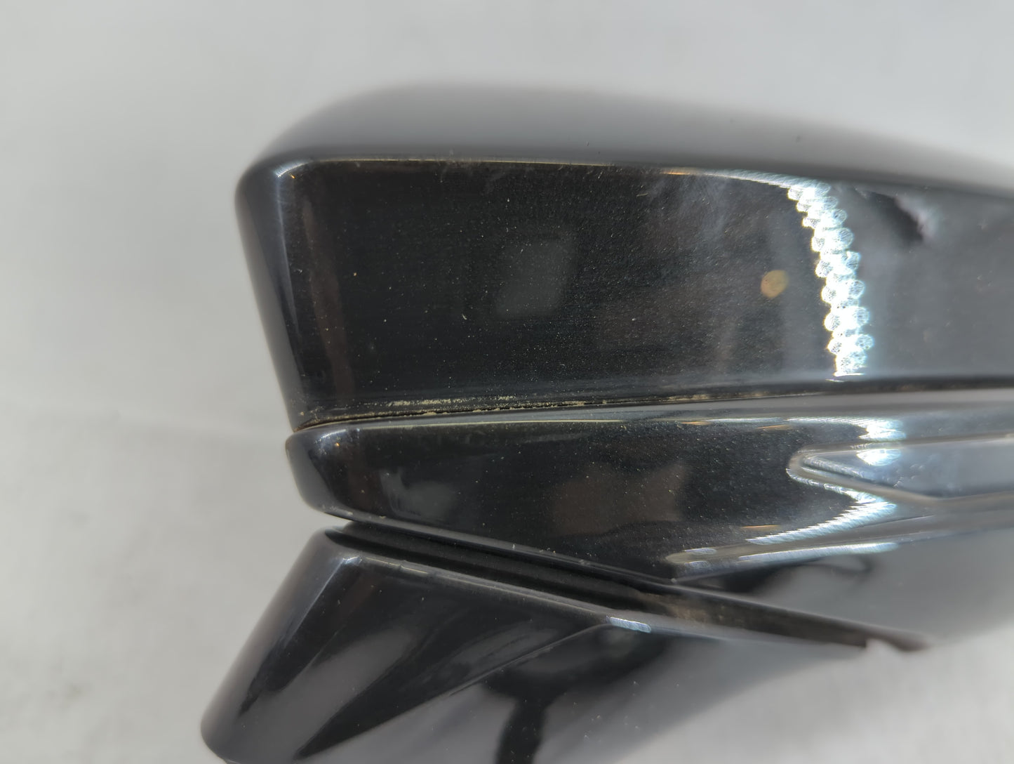 2011-2018 Audi A8 Side Mirror Replacement Driver Left View Door Mirror P/N:2833542 Fits OEM Used Auto Parts - Oemusedautoparts1.com