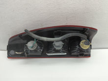 2004-2012 Gmc Canyon Tail Light Assembly Passenger Right OEM P/N:16530352 GM327-U000R Fits OEM Used Auto Parts