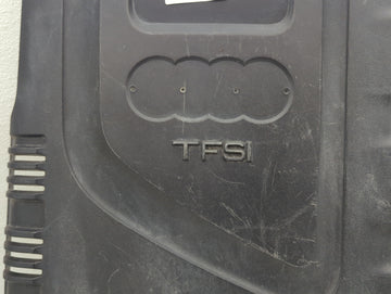 2009 Audi A4 Engine Cover