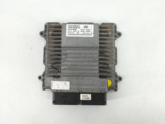 compare product 2013 Hyundai Santa Fe PCM Engine Control Computer ECU ECM PCU OEM P/N:39130-2GAE5 Fits OEM Used Auto Parts