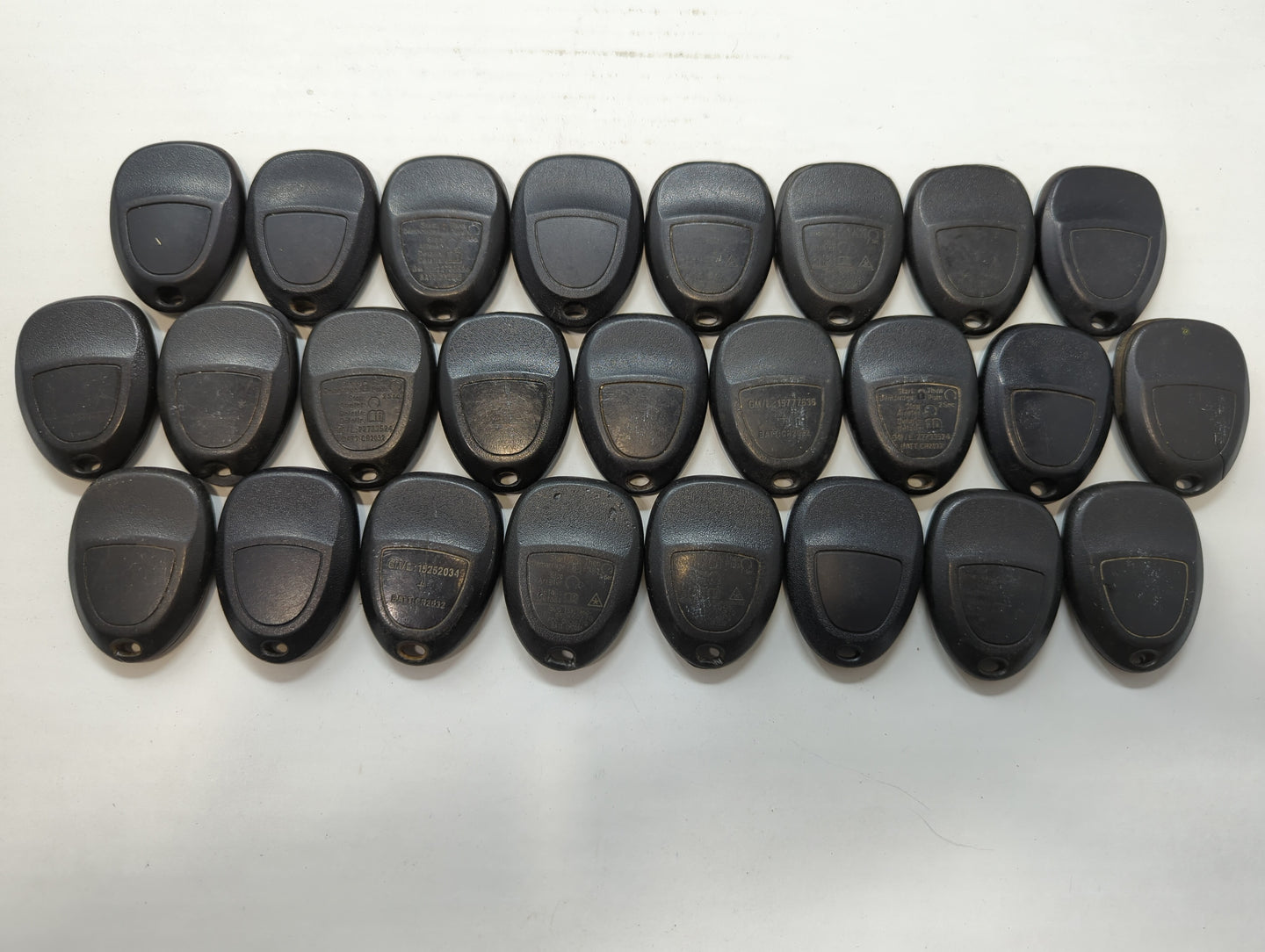 Lot of 25 Chevrolet Keyless Entry Remote Fob OUC60270 | OUC60221 - Oemusedautoparts1.com