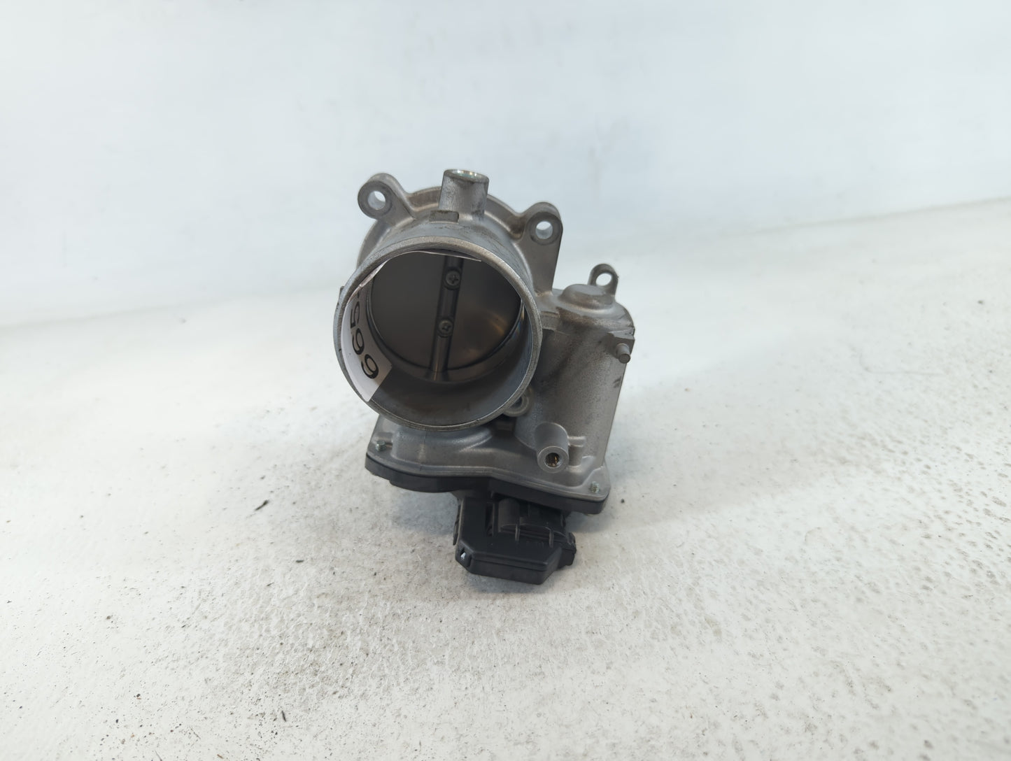 2022 Mazda Cx-30 Throttle Body Fits OEM Used Auto Parts - Oemusedautoparts1.com