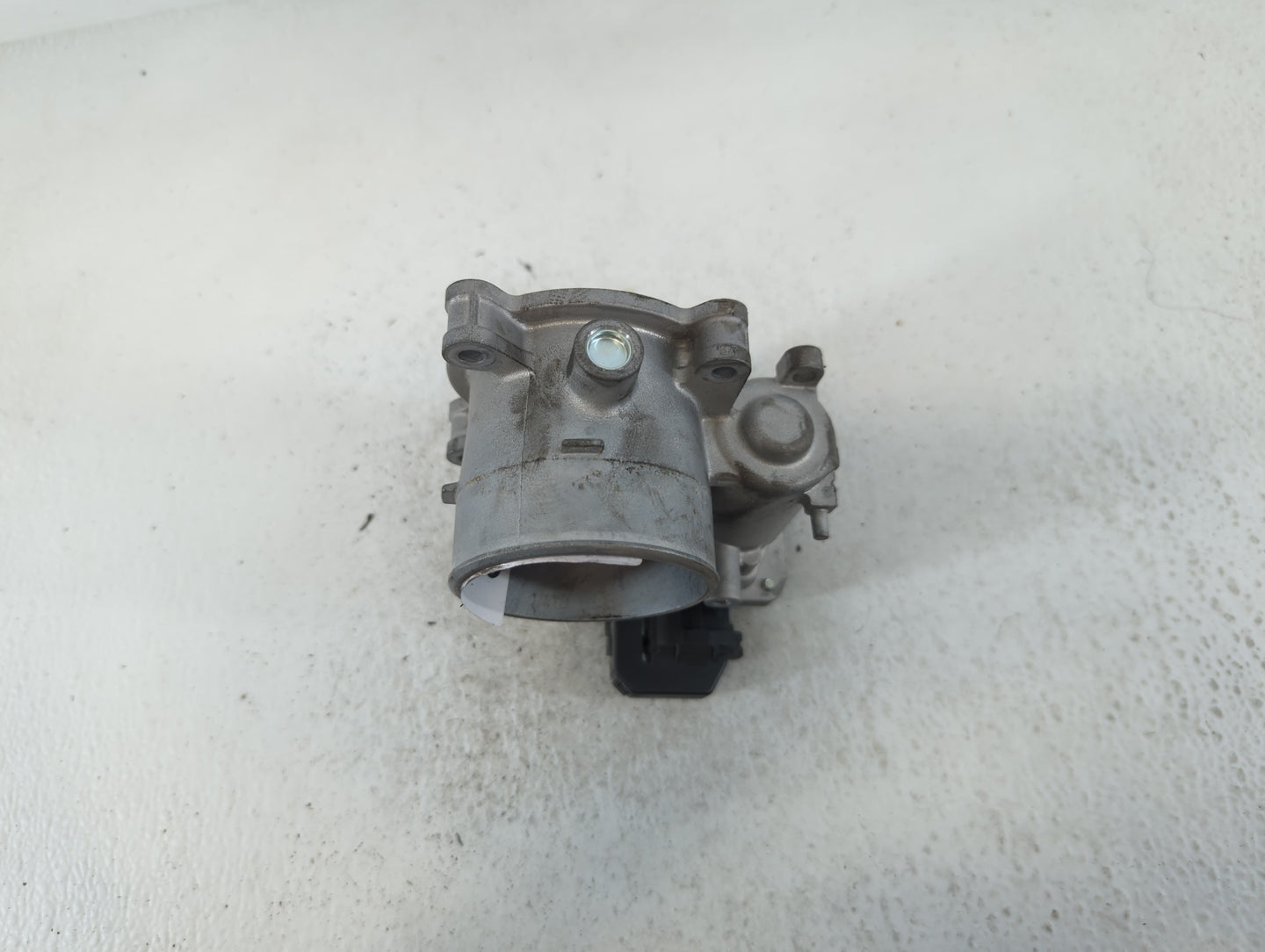 2022 Mazda Cx-30 Throttle Body Fits OEM Used Auto Parts - Oemusedautoparts1.com