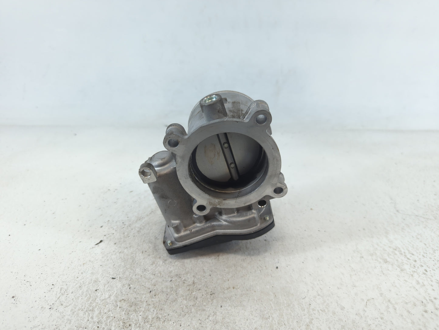 2022 Mazda Cx-30 Throttle Body Fits OEM Used Auto Parts - Oemusedautoparts1.com