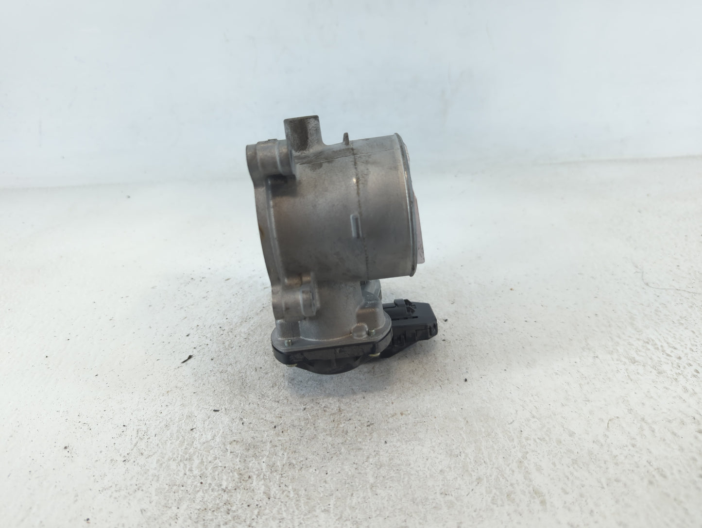 2022 Mazda Cx-30 Throttle Body Fits OEM Used Auto Parts - Oemusedautoparts1.com