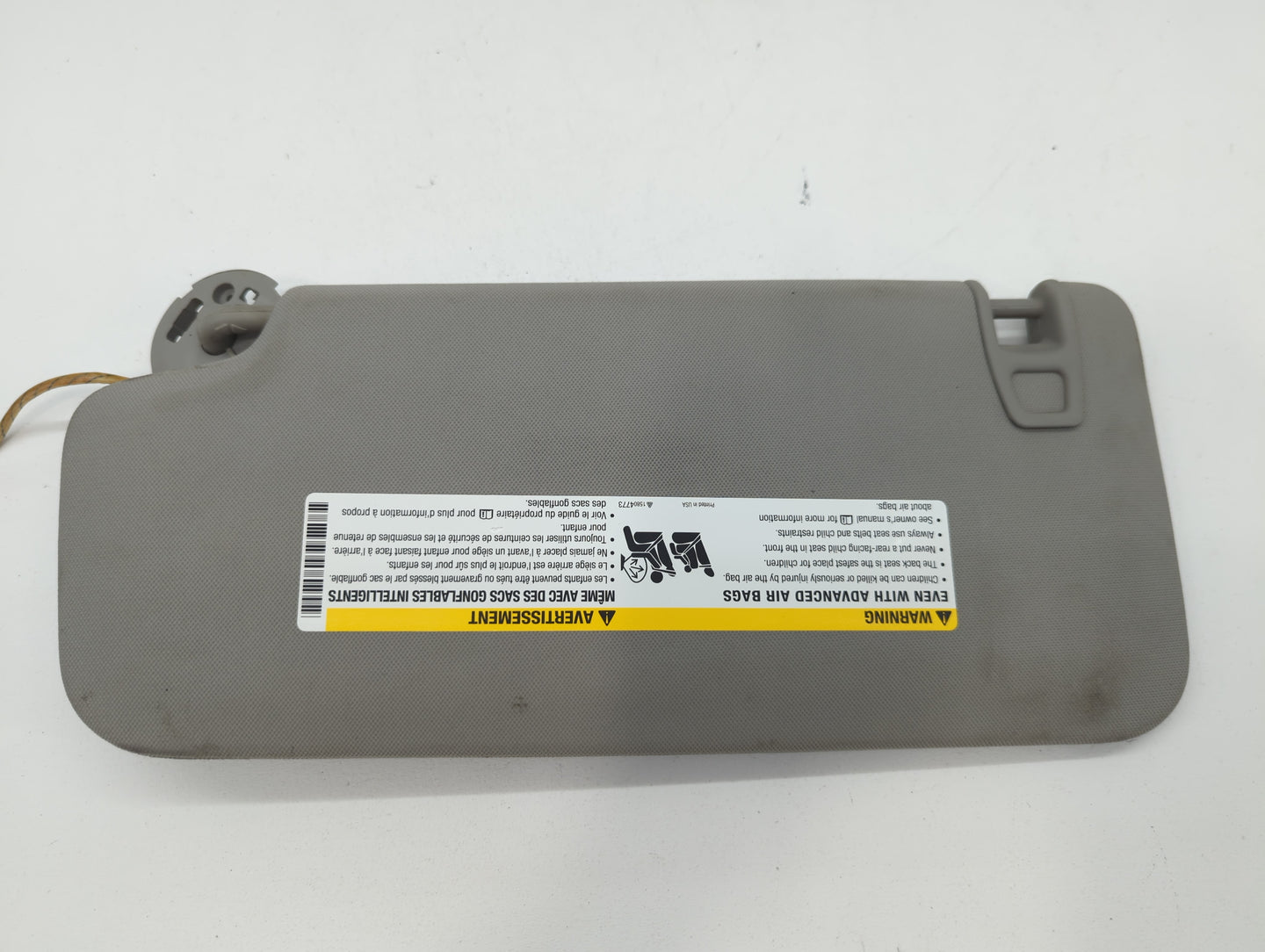 2009 Chevrolet Traverse Sun Visor Shade Replacement Passenger Right Mirror Fits OEM Used Auto Parts - Oemusedautoparts1.com