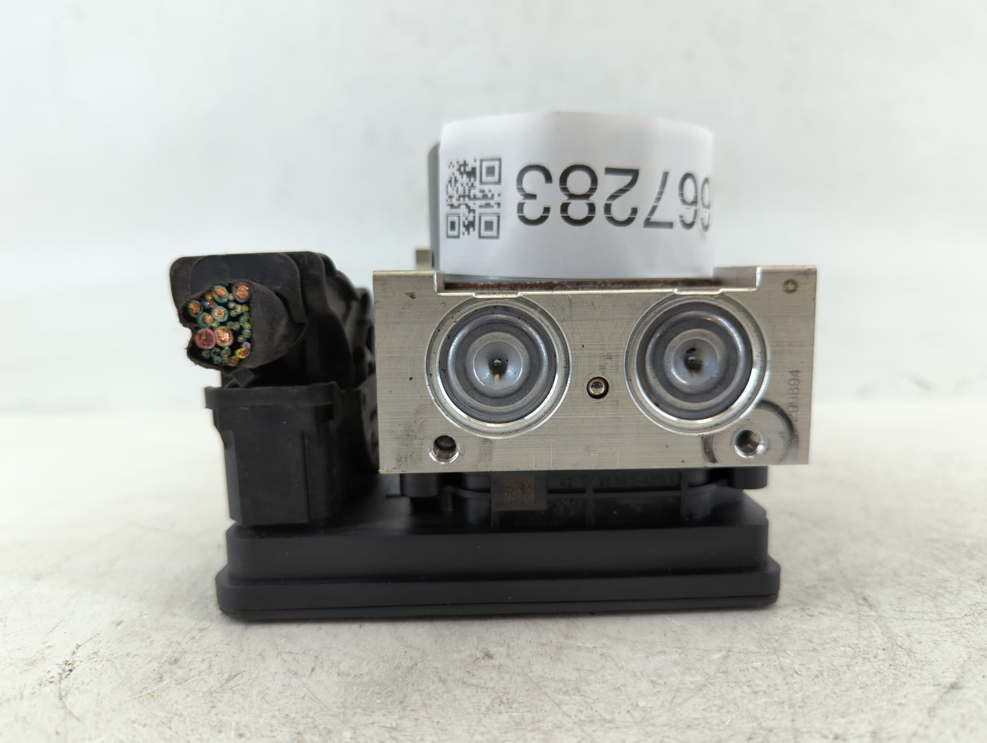 2019 Jeep Compass ABS Pump Control Module Replacement P/N:00534792760 P68402396AD Fits OEM Used Auto Parts - Oemusedautoparts1.com