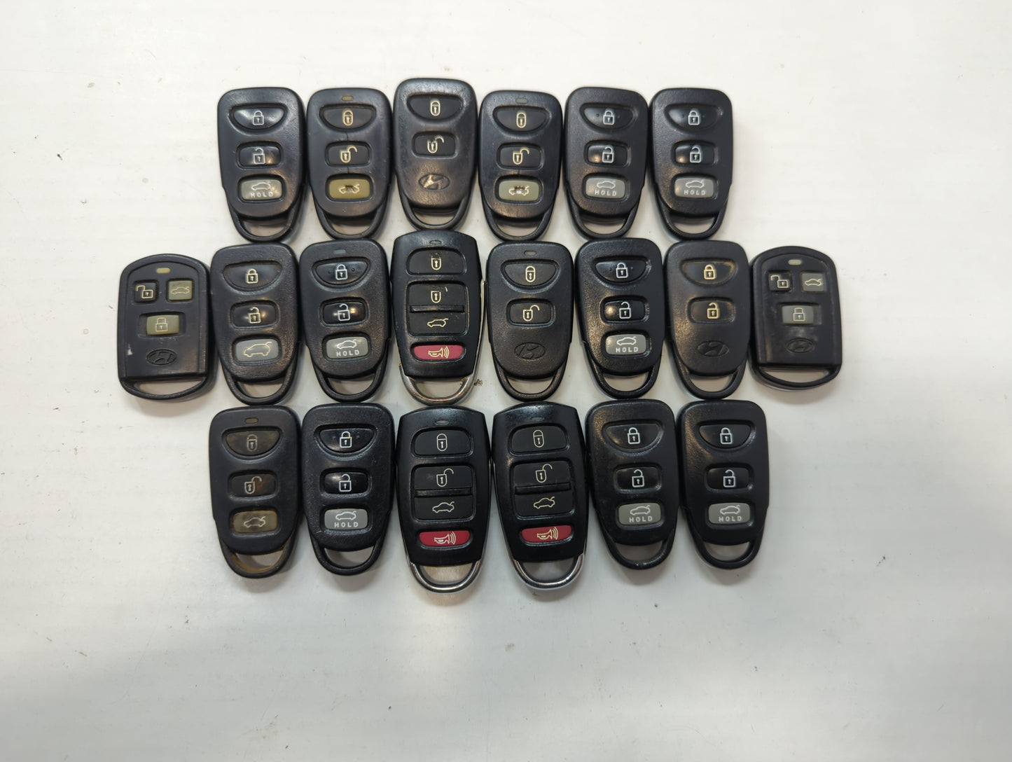Lot of 20 Hyundai Keyless Entry Remote Fob MIXED FCC IDS MIXED PART - Oemusedautoparts1.com
