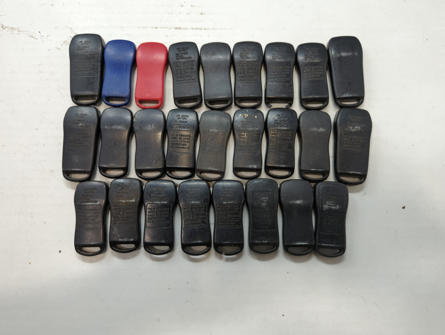 Lot of 25 Nissan Keyless Entry Remote Fob KBRASTU15 | CWTWB1U415 | - Oemusedautoparts1.com