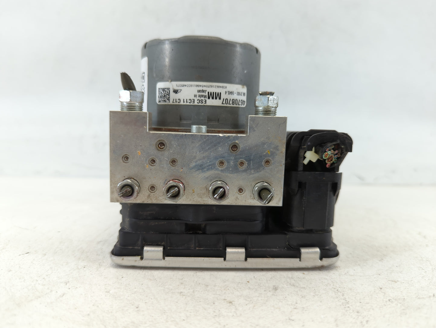 2018 Mitsubishi Outlander Sport ABS Pump Control Module Replacement P/N:4670B707 Fits OEM Used Auto Parts - Oemusedautoparts1.com