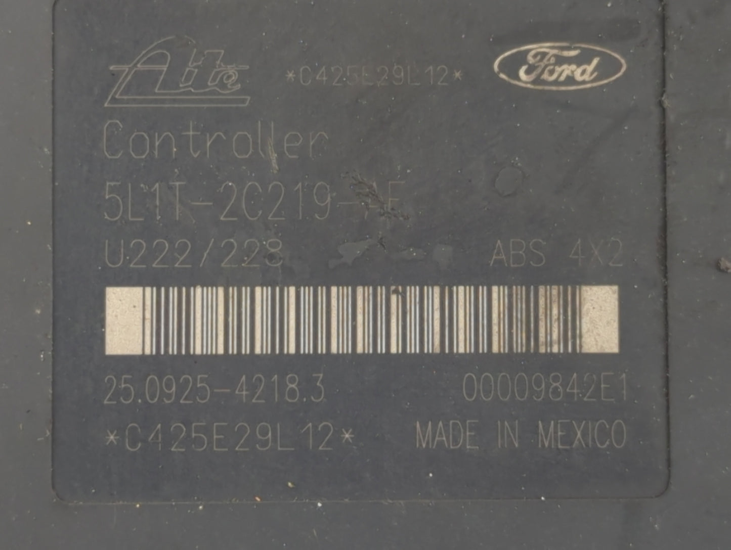 2006 Ford Expedition ABS Pump Control Module Replacement P/N:5L1T-2C219 Fits OEM Used Auto Parts - Oemusedautoparts1.com