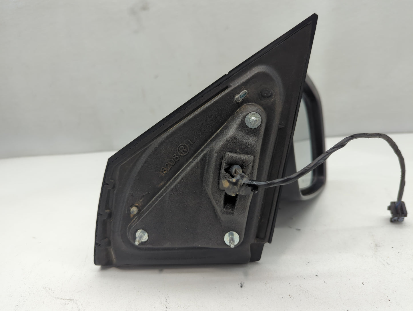 2011 Dodge Journey Side Mirror Replacement Passenger Right View Door Mirror P/N:1UD781WLAA Fits OEM Used Auto Parts - Oemusedautoparts1.com