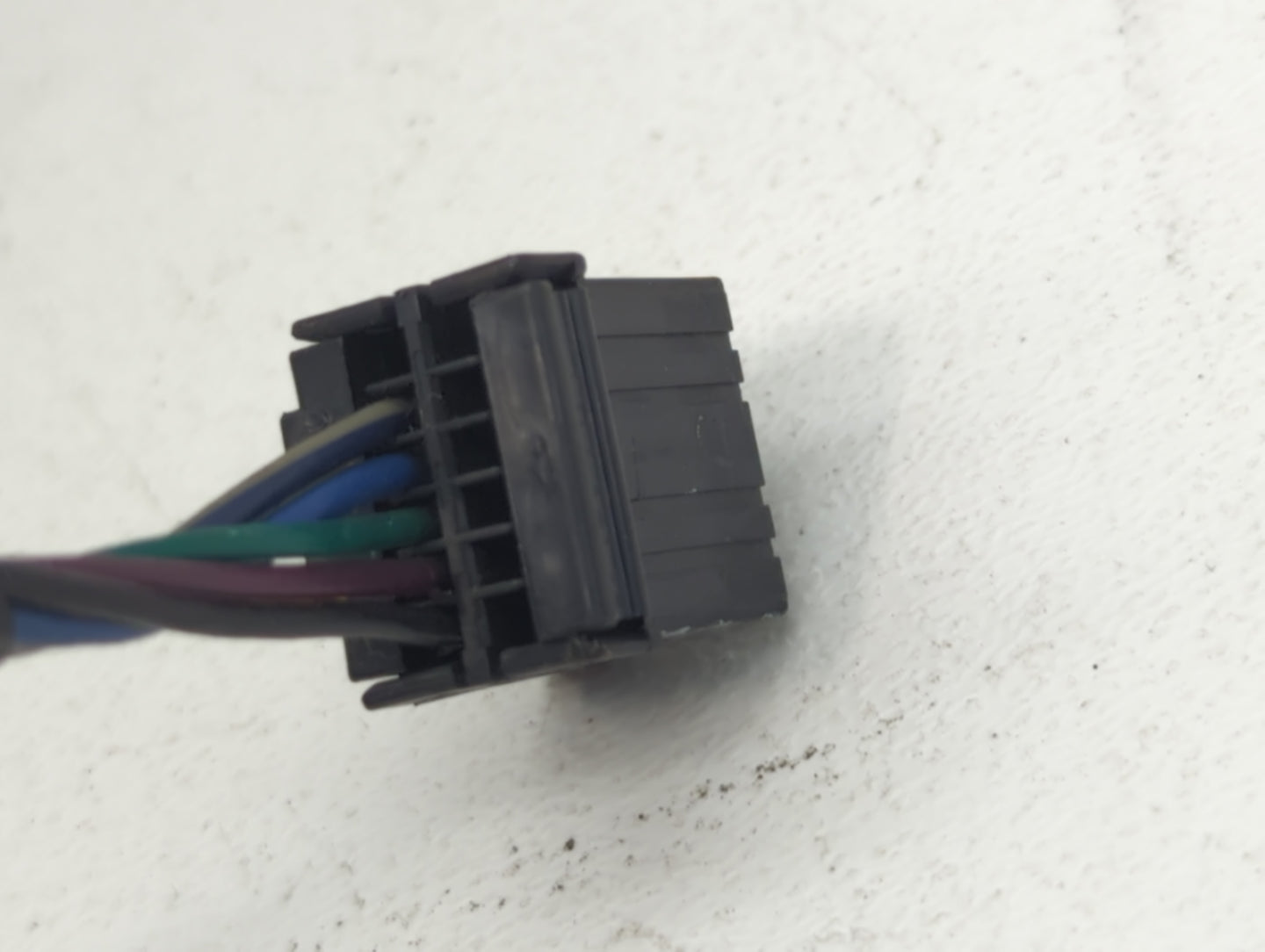 2011 Dodge Journey Side Mirror Replacement Passenger Right View Door Mirror P/N:1UD781WLAA Fits OEM Used Auto Parts - Oemusedautoparts1.com