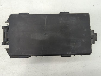 compare product 2005 Nissan Rogue Fusebox Fuse Box Panel Relay Module P/N:4L3T-14A003-AA Fits OEM Used Auto Parts