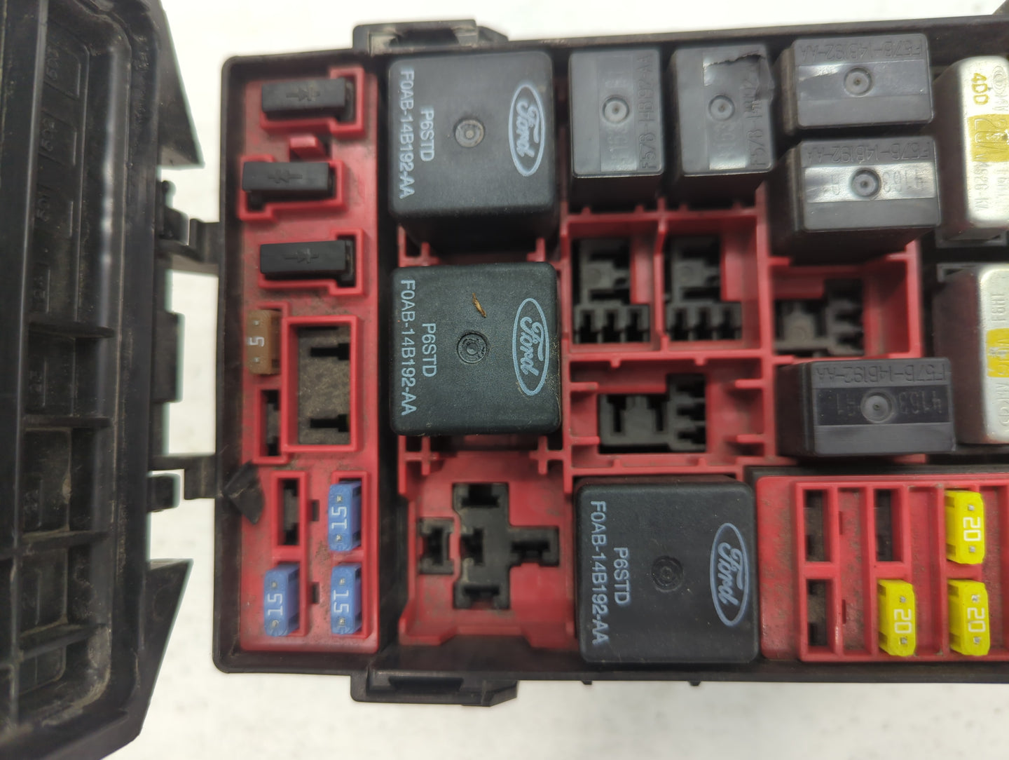2005 Nissan Rogue Fusebox Fuse Box Panel Relay Module P/N:4L3T-14A003-AA Fits OEM Used Auto Parts - Oemusedautoparts1.com