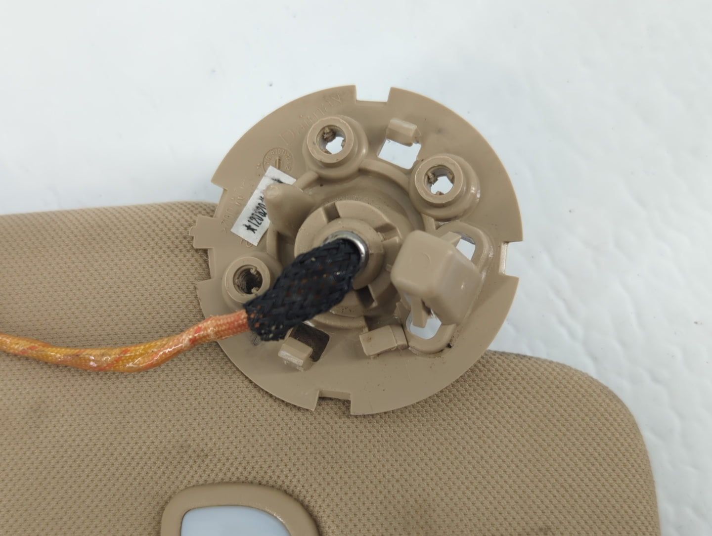 2012 Chevrolet Traverse Sun Visor Shade Replacement Passenger Right Mirror Fits OEM Used Auto Parts - Oemusedautoparts1.com