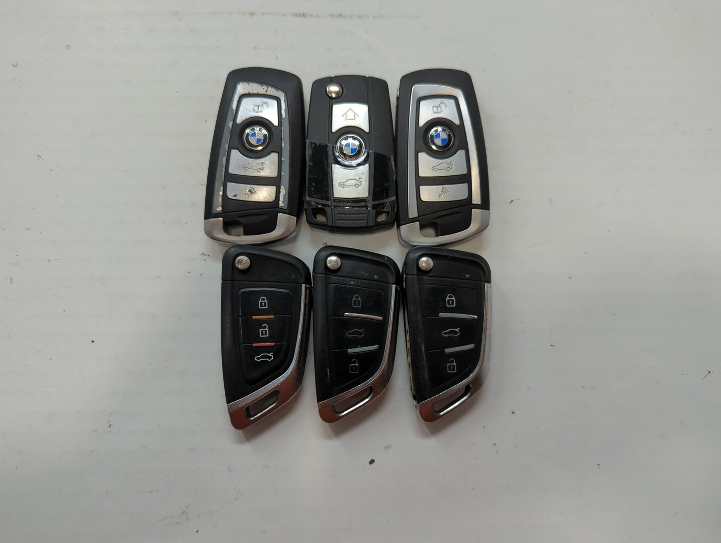 Lot of 6 Bmw Keyless Entry Remote Fob MIXED FCC IDS MIXED PART NUMBERS - Oemusedautoparts1.com