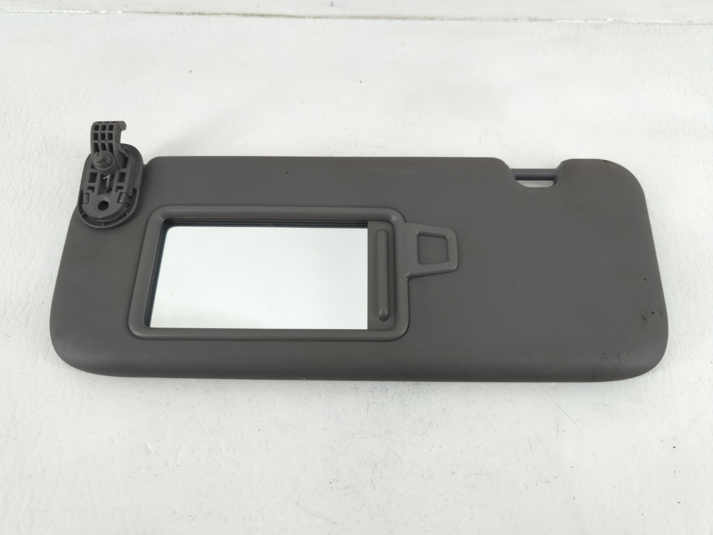 2021-2022 Hyundai Elantra Sun Visor Shade Replacement Driver Left Mirror Fits Fits 2021 2022 OEM Used Auto Parts - Oemusedautoparts1.com
