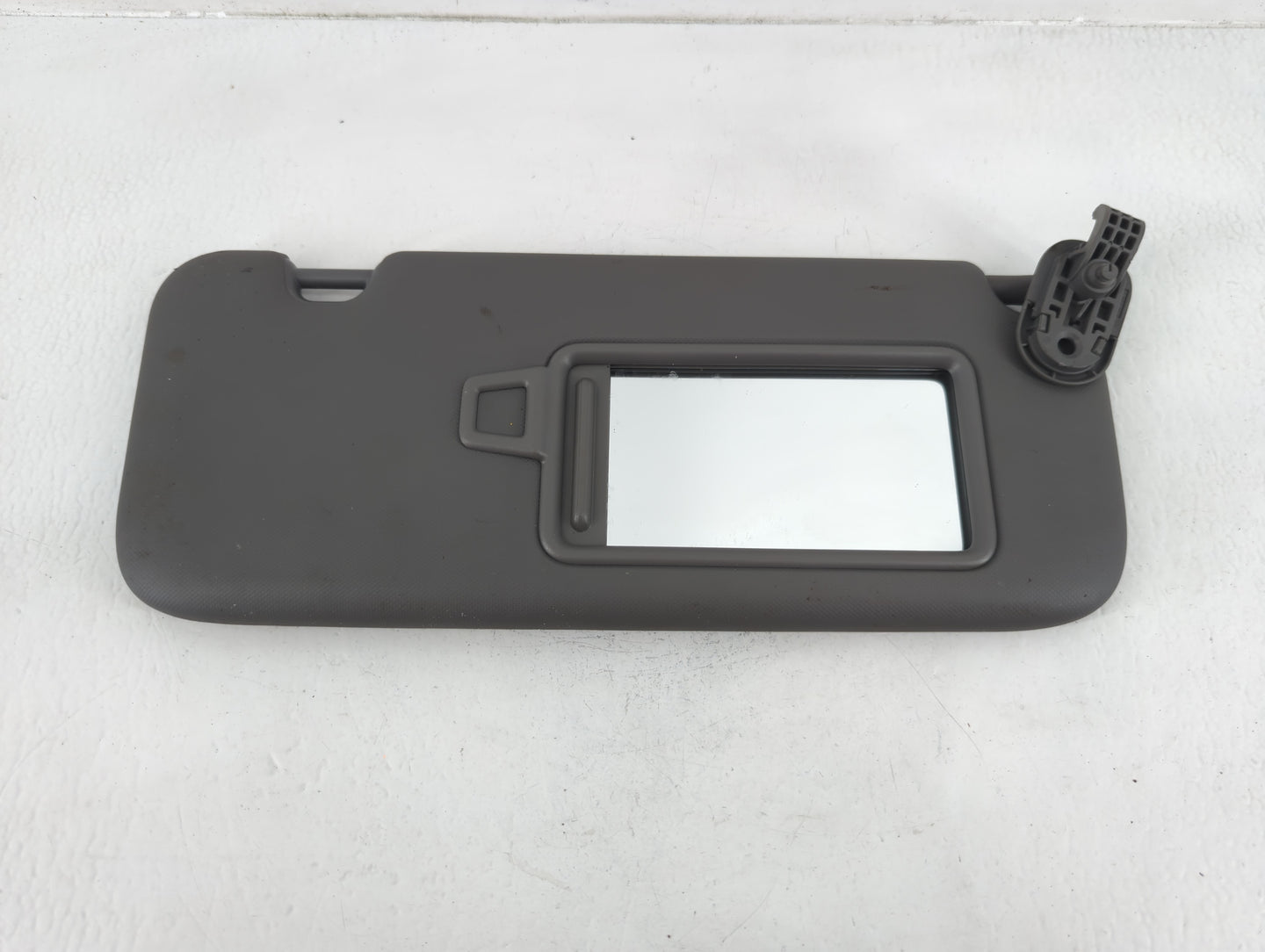 2021-2022 Hyundai Elantra Sun Visor Shade Replacement Passenger Right Mirror Fits Fits 2021 2022 OEM Used Auto Parts - Oemusedautoparts1.com